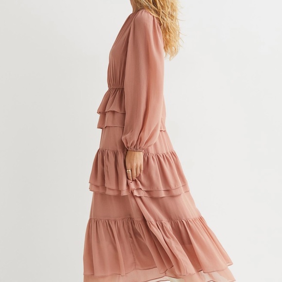 H& M Chiffon Maxi Dress with long sleeves Dusty Rose size Medium - Picture 4 of 6